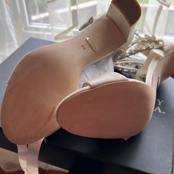 BADGLEY MISCHKA Everafter Embellished Sandal - Picture 13 of 17